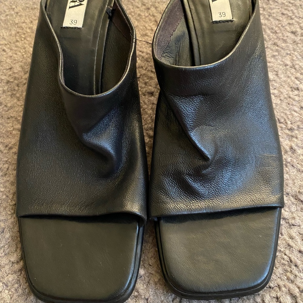 Zara black leather sandals